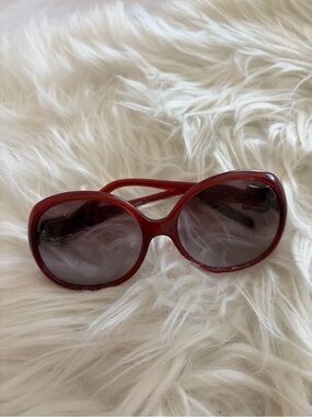 FENDI Women’s Red Oversized Sunglasses